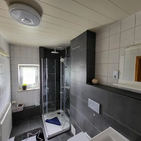 In Den Huettenroder Bergen 아파트 Hüttenrode