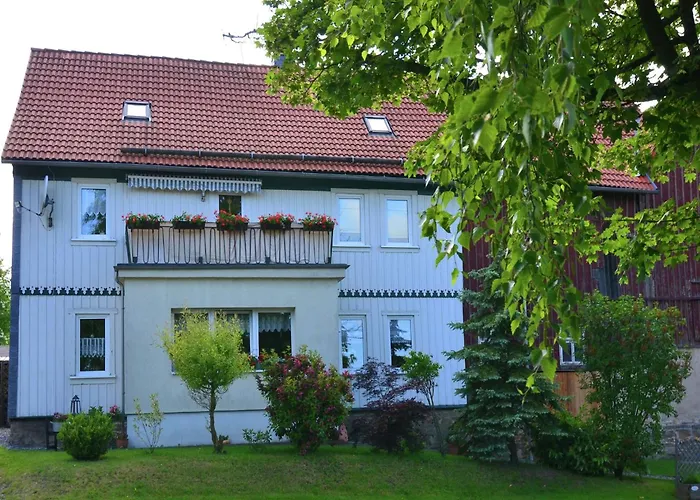 In Den Huettenroder Bergen